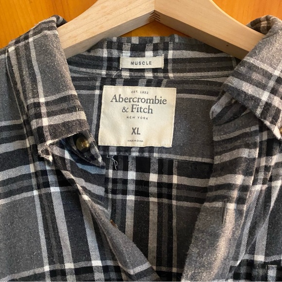 Abercrombie and Fitch plaid flannel XL - Picture 4 of 4
